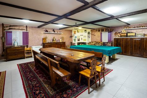 OBRT WOODLAB VL KURTOVIC EMIL BIHAC, Namještaj od punog drveta